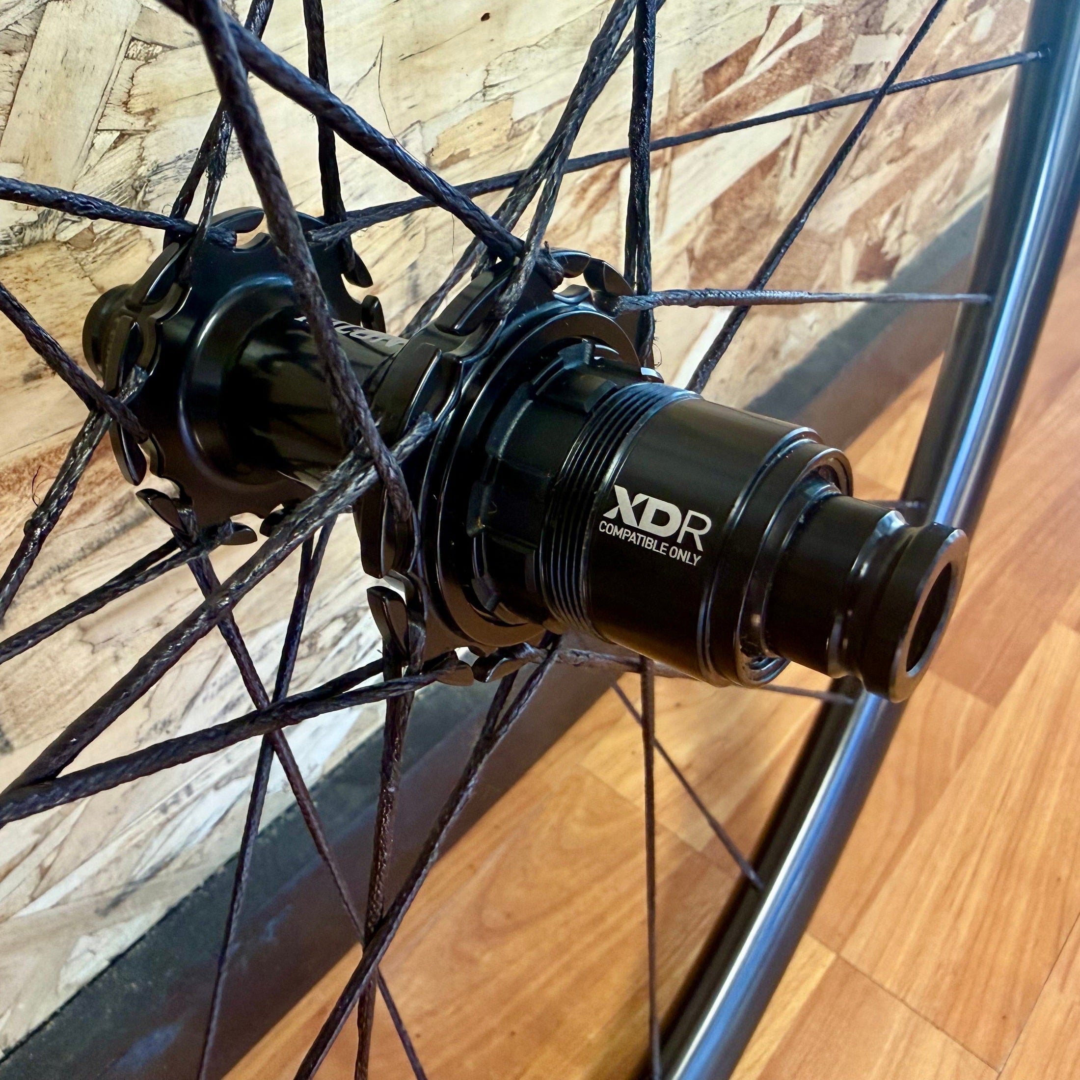 Local Velo Custom Gravel Wheelset - Light Bicycle AR25 + Berd Polylite Spokes + Berd Talon Hubs - XDR, Centerlock