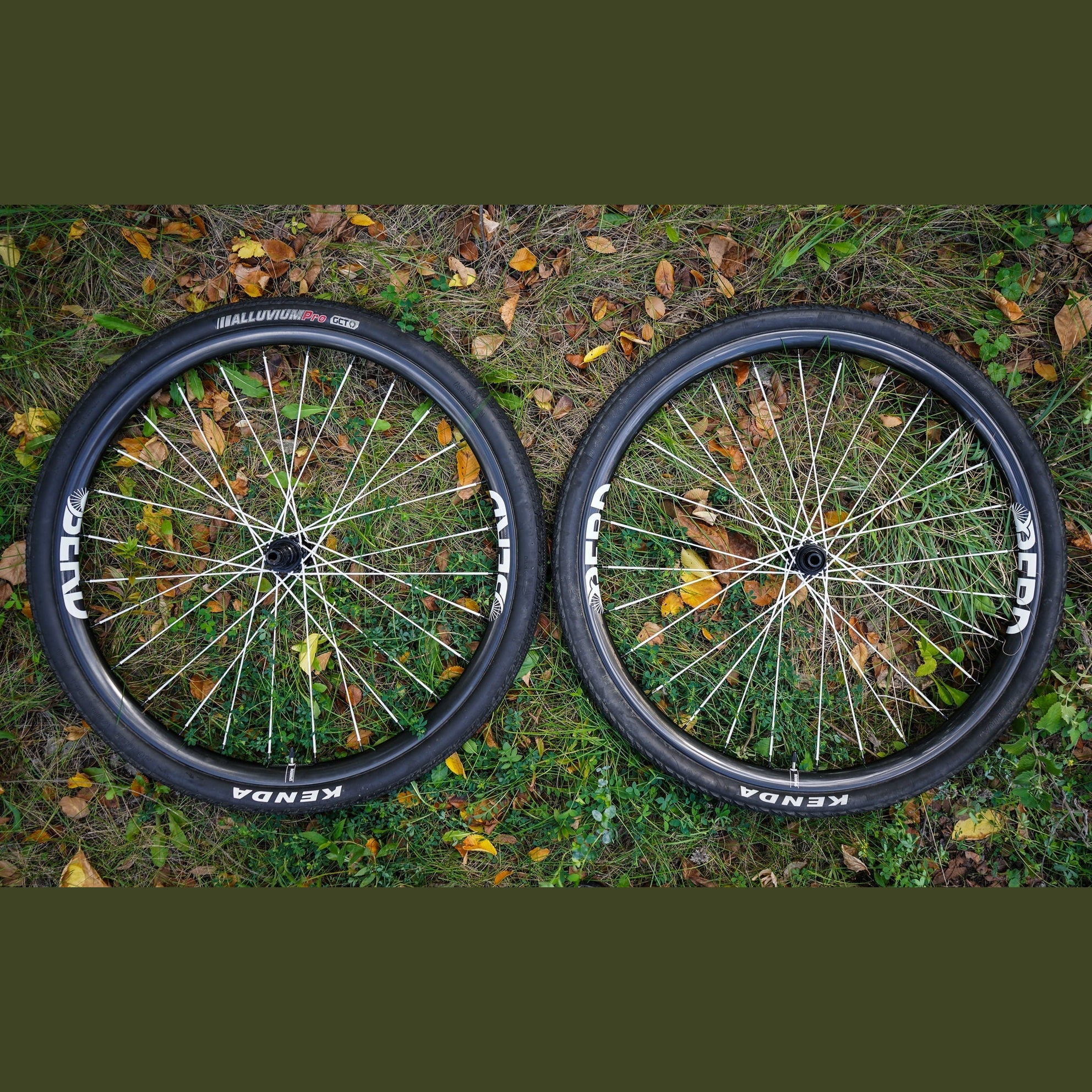 Berd Sparrow Carbon Gravel Wheels